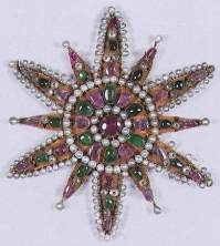 fibbia-aurea-con-pietre-preziose-bottega-veneziana-meta-xiv-verona-museo-civico-wwwmestieriarteit Fibbia aurea con pietre preziose (Bottega veneziana metà XIV sec).