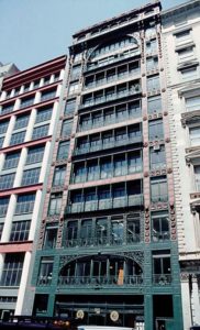 MANGO A NEW YORK_ SINGER BUILDING Singer Building ospiterà MANGO