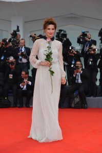 Valentina Cervi in Alberta Ferretti courtesy Ferretti
