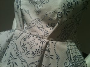 Copriletto di cotone dipinto a mano