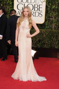 Amanda Seyfried in Givenchy ai Golden Globes 2013