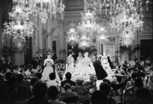 Fashion Show in Sala Bianca, 1955, ph G.M. Fadipati