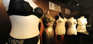 “Dessous – 150 Jahre Kulturgeschichte der Unterwäsche