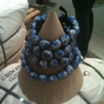 Collana di pizzo imbottito di calzini