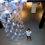 "La magia della luce accende le forme dell'acqua"