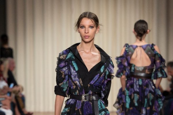 Alberta Ferretti P/E 2017 courtesy A. Ferretti