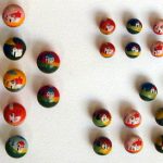 Bottoni in legno dipinti a mano 1940