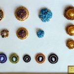 Bottoni vari: murano, pietre dure, murrine, cammei-onice, giada, lapislazzuli