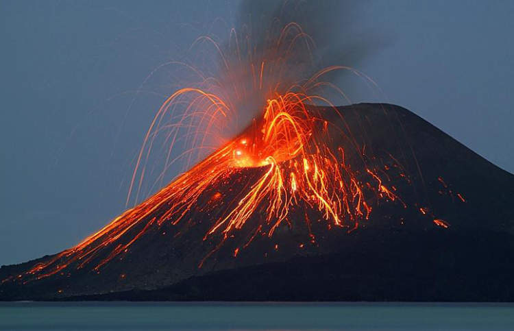 Stromboli eruzione del vulcano