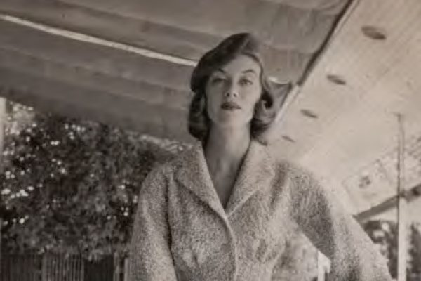 Modella Loredana Pavone ph Elsa Haertter 1955 courtesy Archivio Ferdinandi