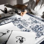 Foulard Dior lavorazione su incisione a penna - @Dior